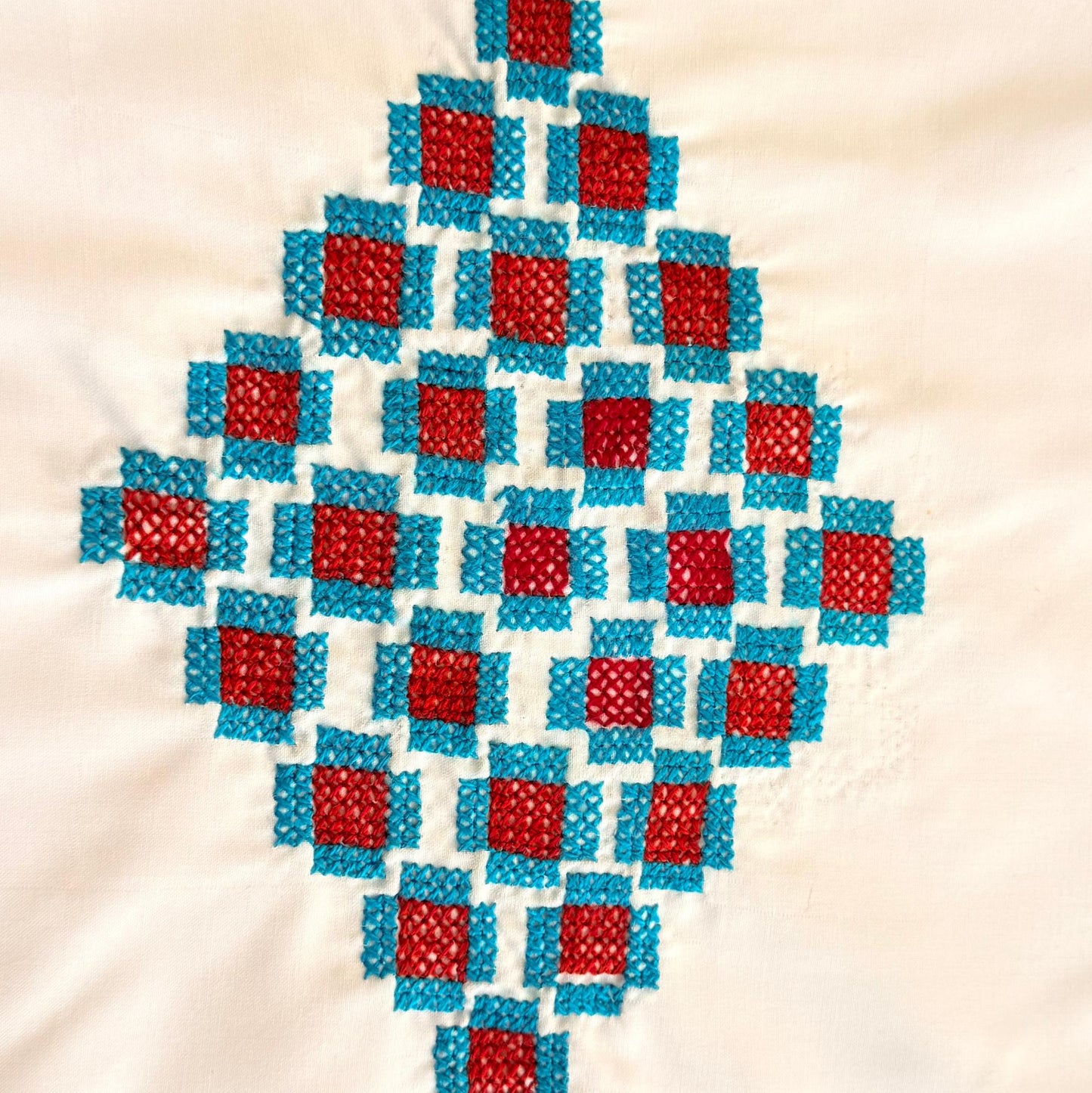 Handkerchief 100