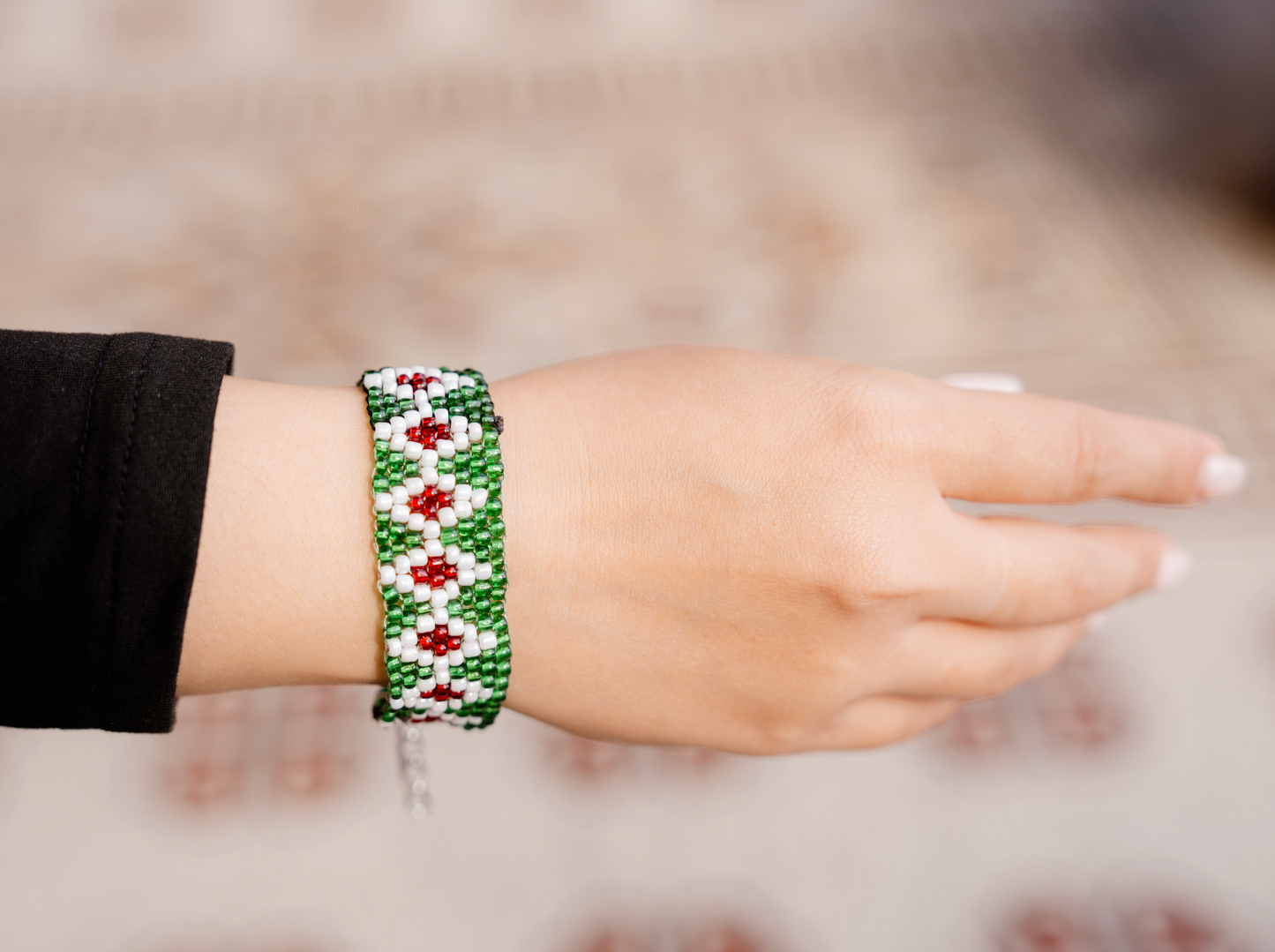 Hoori Handmade Floral Beaded Bracelet